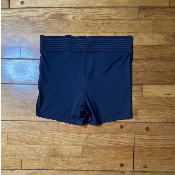 Nike Pro Women's  athletic workout shorts with Dri-FIT technology Sz L - Picture 2 of 16